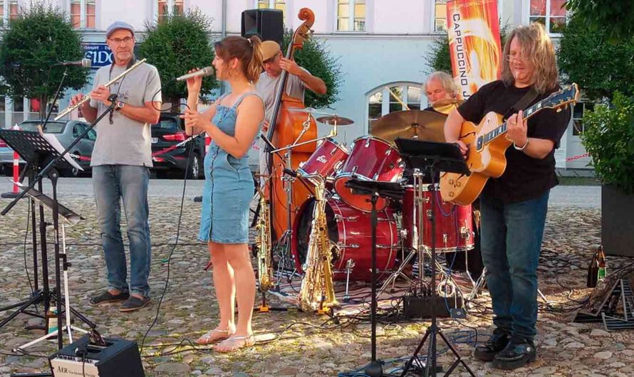 Jazz am Stadtplatz: Cappuccino Jazz Band zu Gast bei den Platzkonzerten
