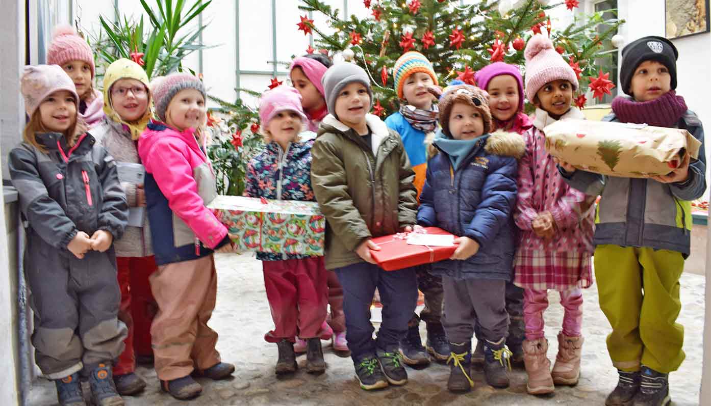 Wunschbaum und Geschenke, Spenden Sozialfonds